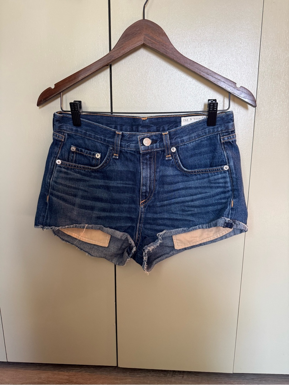 Rag & Bone Mila Cutoff Denim Shorts Doheny Size 26